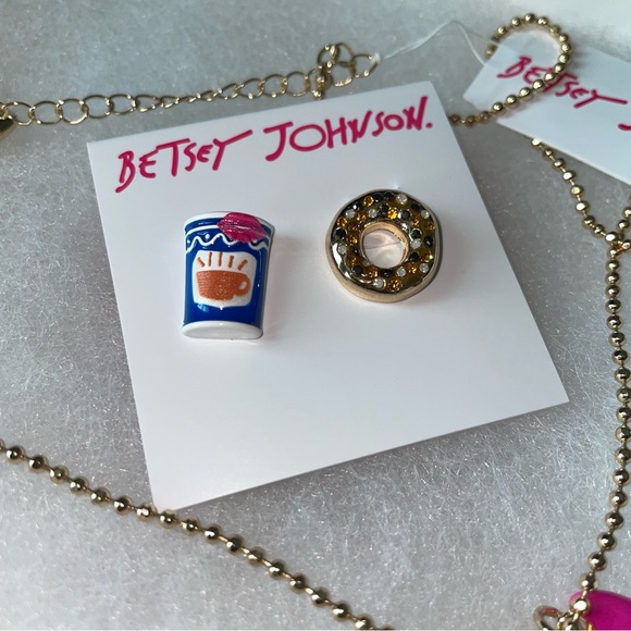 Betsey Johnson NYC bagel and coffee set, NWT - Picture 6 of 6